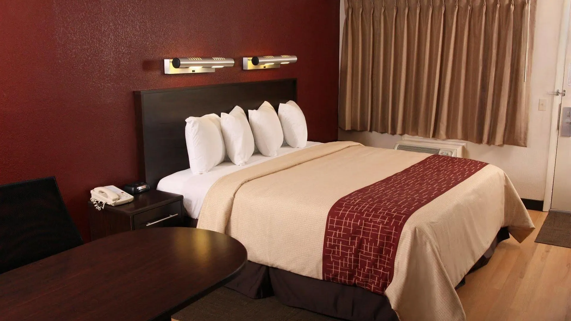Red Roof Inn Plus+ Secaucus - Meadowlands Hotel